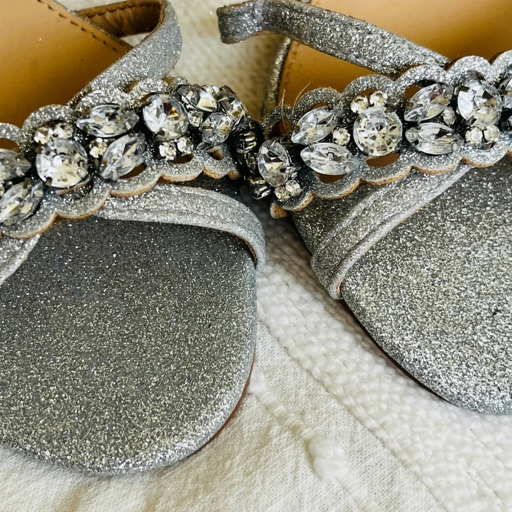 Jewel Badgley Mischka Giona Silver Glitter Block Heel Evening Sandals Size 5 US
